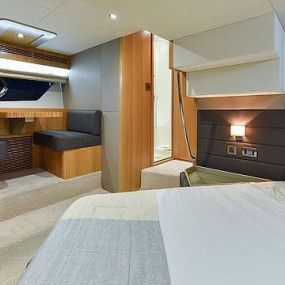 Photo from Yacht Trip - Dubai Marina in Dubai: Gallery Photo zmvgwz