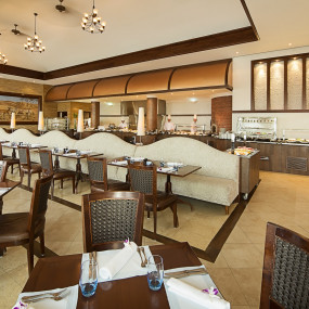 5* Stay at Danat Jebel Dhanna Resort Abu Dhabi in Abu Dhabi: Gallery Photo 35jmmn