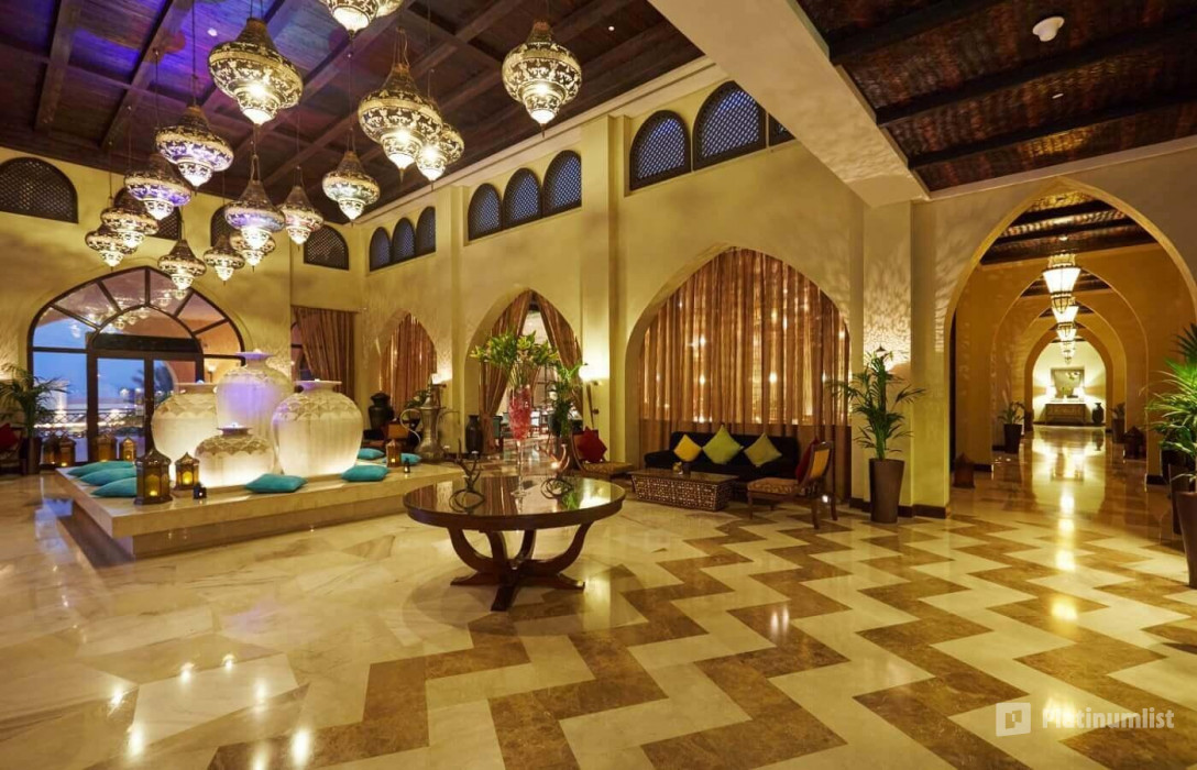 5* Stay at Tilal Liwa Hotel Abu Dhabi in Abu Dhabi: Gallery Photo 3ej2bn