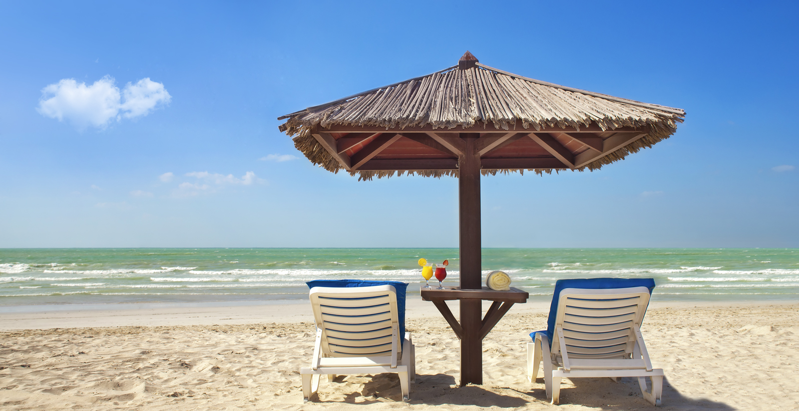 Photo from إقامة 5 نجوم في منتجع كورال بيتش الشارقة in الشارقة: Gallery Photo zmvdwz