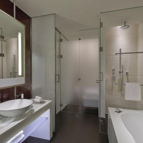 Photo from إقامة 5 نجوم في فندق دبليو أبوظبي - جزيرة ياس in أبوظبي: Gallery Photo zo62bz