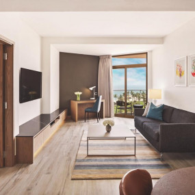 Photo from 5* Stay at Jebel Ali Beach Hotel in Dubai: Gallery Photo n6699n