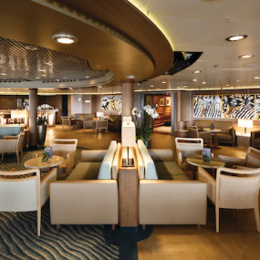 Photo from رحلة بحرية فاخرة في البحر الأحمر in جدة: Gallery Photo zvmk7z