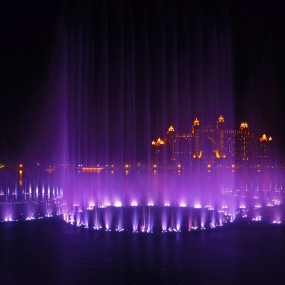 3pyjx3 استديو الصور :دبي في محاولة تحطيم رقم غينيس للأرقام القياسية لأكبر نافورة في العالم