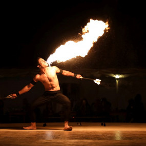 Photo from Overnight Red Dune Desert Safari with Dune Bashing, BBQ & Breakfast in Dubai: Gallery Photo n117bn