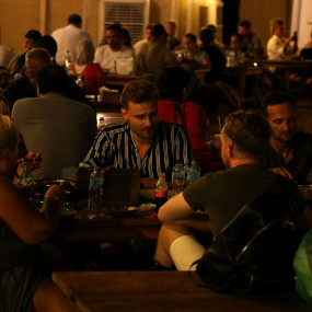 Photo from Overnight Red Dune Desert Safari with Dune Bashing, BBQ & Breakfast in Dubai: Gallery Photo 3jp9v3