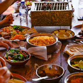 Photo from Overnight Red Dune Desert Safari with Dune Bashing, BBQ & Breakfast in Dubai: Gallery Photo 3yvm03