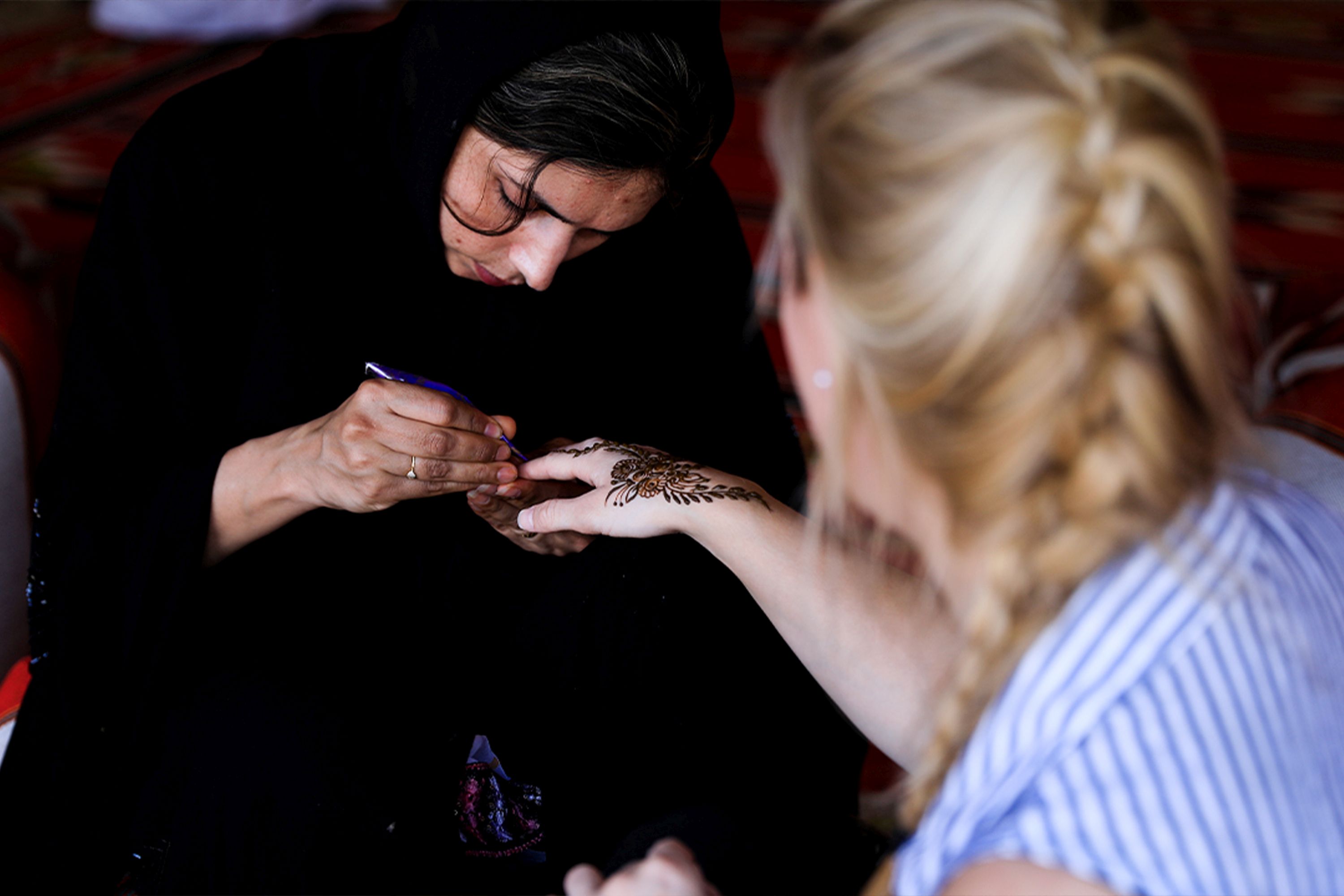 Photo from سفاري صحراوي في أبو ظبي مع شواء وركوب الجمال والتزلج على الرمال in أبوظبي: Gallery Photo 3ev19n