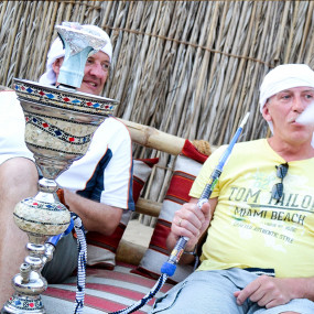 Photo from سفاري صحراوي في أبو ظبي مع شواء وركوب الجمال والتزلج على الرمال in أبوظبي: Gallery Photo z7jpdz