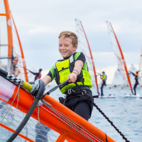 Photo from Abu Dhabi International Boat Show 2018 in Abu Dhabi: Gallery Photo x341b3