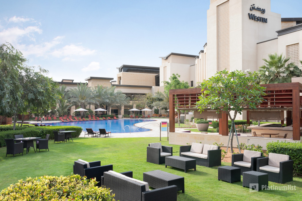 Pool Sessions at The Patio in Abu Dhabi: Gallery Photo 3jk5rz