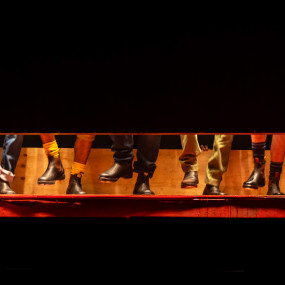 Photo from Dein Perry's Tap Dogs in Riyadh: Gallery Photo n14ebn