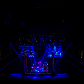 Photo from Dein Perry's Tap Dogs in Riyadh: Gallery Photo 34ke8z