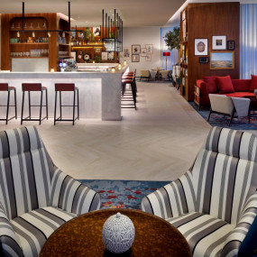 38bd63 استديو الصور :دبي في Lazy Pool Brunch at VIDA Emirates Hills