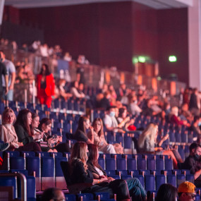 Photo from Нурлан Сабуров «ПРИНЦИПЫ» | Nurlan Saburov «PRINCIPY» - Stand Up Show in Dubai: Gallery Photo zobe03