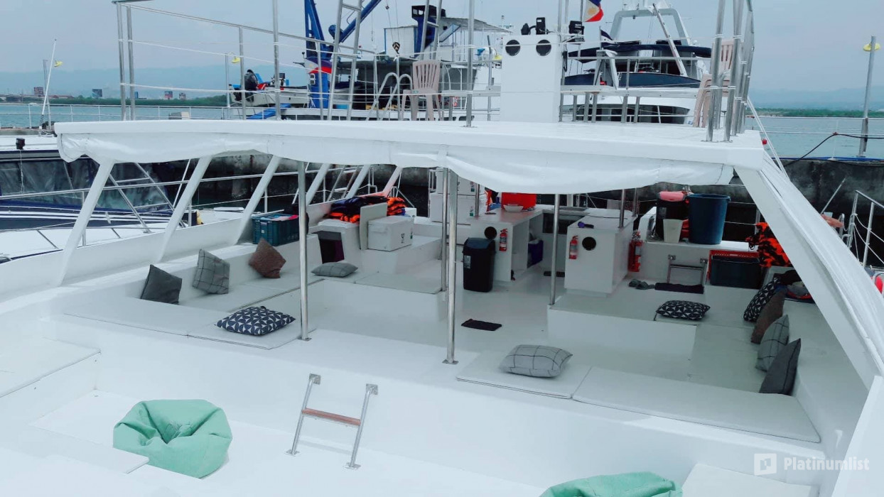 Island Hopping By Yacht in Cebu: Gallery Photo 3jk0vz