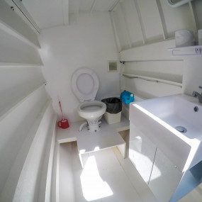 Photo from Island Hopping By Yacht in Cebu: Gallery Photo n6bvwz