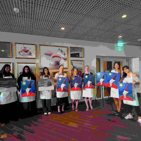 Photo from Sip & Paint By Fun &Art in دبي: Gallery Photo zo96yz