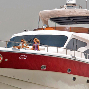 Photo from WICKED CUPID - Valentine's Day Special Yacht Cruise in Dubai: Gallery Photo n259jn
