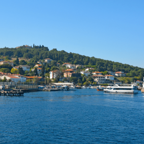 Photo from Full Day Princes Islands (Heybeliada & Büyükada) Tour in Istanbul: Gallery Photo 3p5wxz