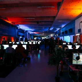 Photo from Dubai EStars in دبي: Gallery Photo 3d21qz