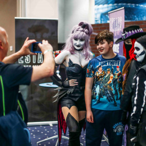 Photo from Dubai EStars in دبي: Gallery Photo zwg703