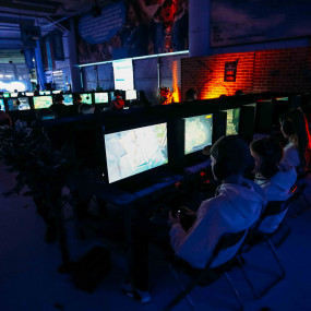 Photo from Dubai EStars in Dubai: Gallery Photo 3d2bqz