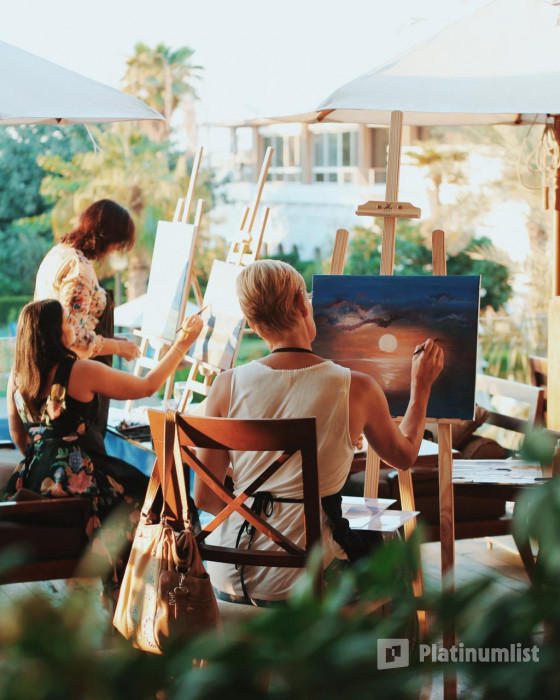 ART fem painting experience в Дубай: Галерея фото nkj4vz