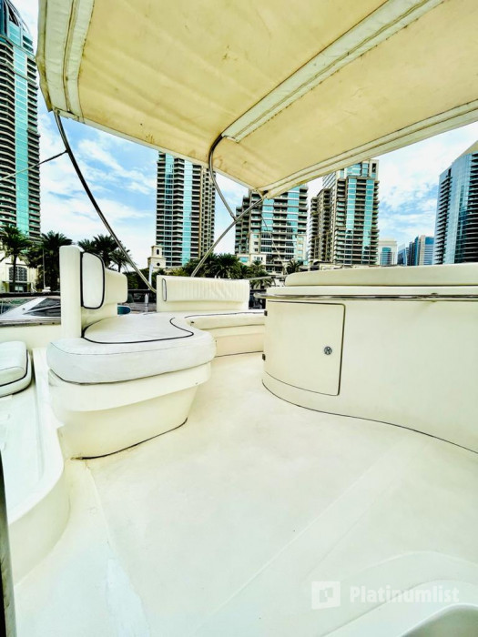 Leo's On Deck AZIMUT 50 Yacht Cruise в Дубай: Галерея фото 34r9yn