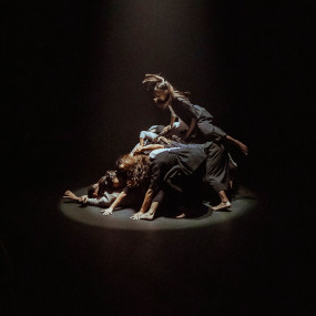 Photo from فرقة سيما للرقص تقدم "أنصاف" in دبي: Gallery Photo n27krz