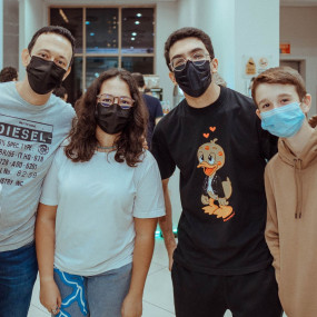 Amine Radi « VA DORMIR VA  » French Stand up comedy at The Theatre - Mall of the Emirates in Dubai: Gallery Photo 35mdmn