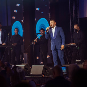 Photo from Spotlight Live - Hussein Al Deek and Ziad Bourji in Dubai: Gallery Photo 35m46n