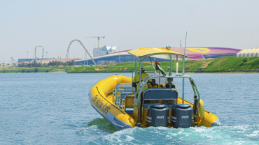 75-minute Yas Island Abu Dhabi Sightseeing Boat Tour 75-minute Yas Island Abu Dhabi Sightseeing Boat Tour