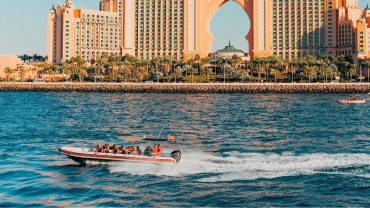 90 Mins Guided Sightseeing Boat Tour