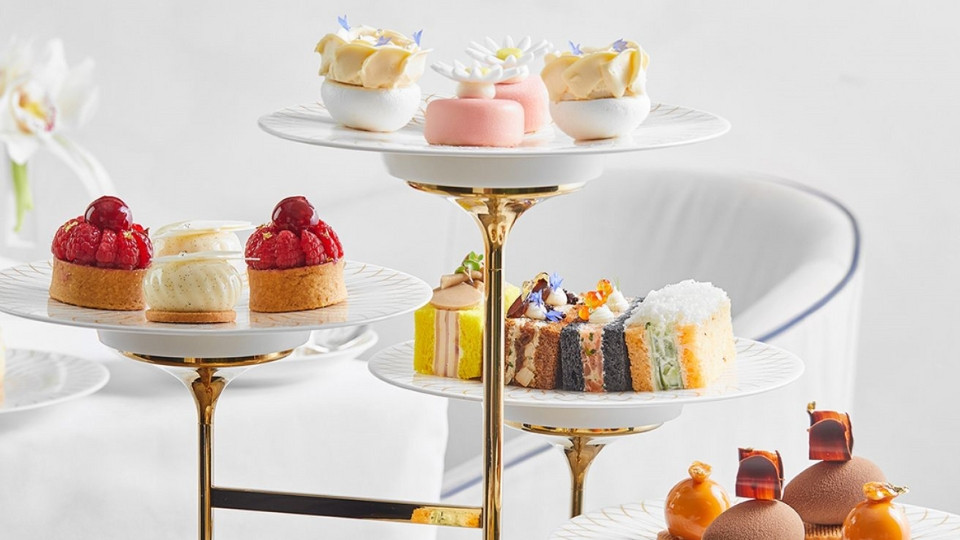 Afternoon Tea at Plato's Atlantis the Palm
