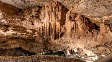 Al Hoota Cave Al Hoota Cave