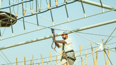 Al Hoota Cave Team Building