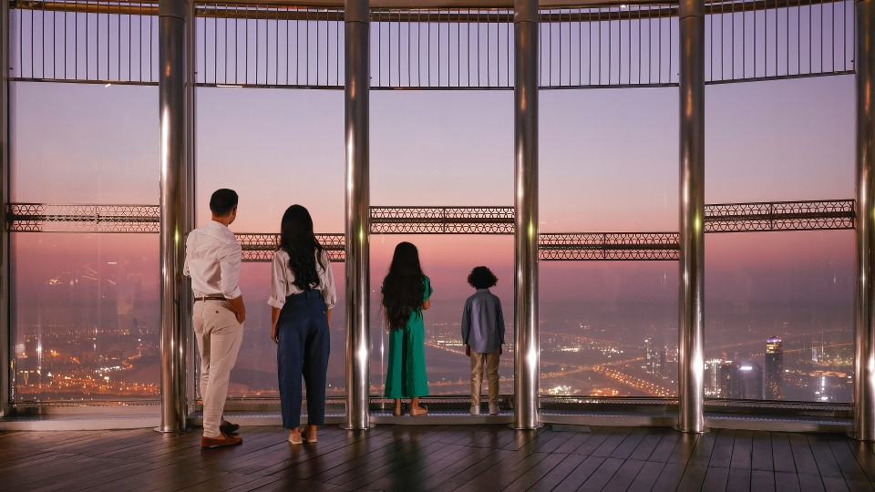 At The Top, Burj Khalifa 124th & 125th Floor with Fast Track Access