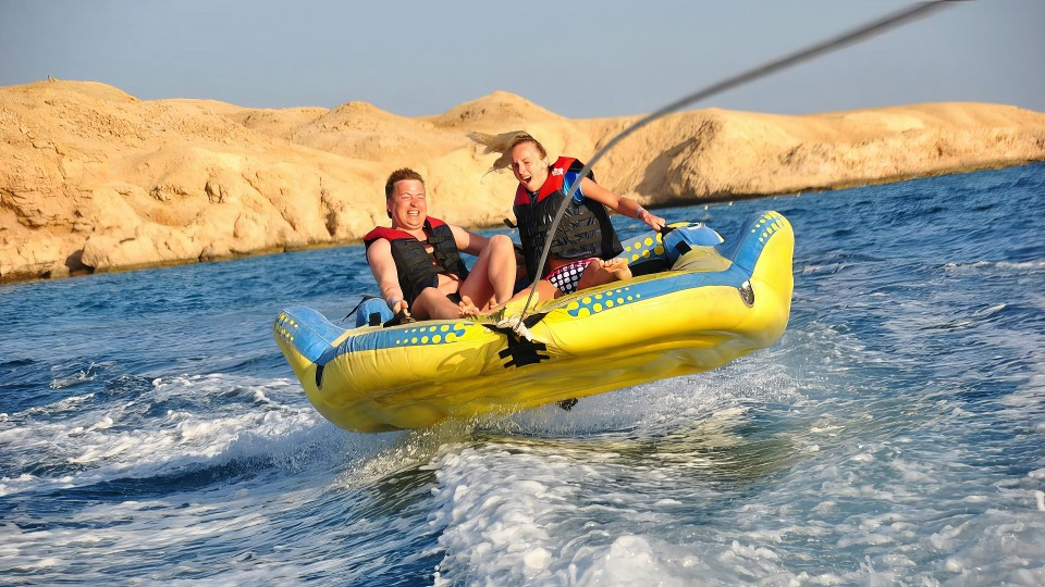 Banana Boat - Daymaniyat coast water sports