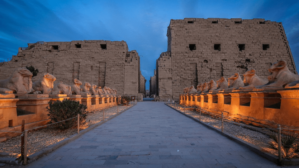 Full Day Guided Tour from Cairo to Luxor by Flight