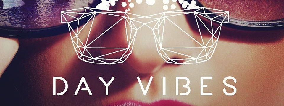 DAY VIBES - POOL PARTY!