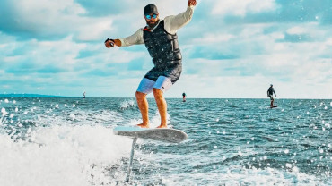 E-foiling at Old Mina Port - Qool Qatar