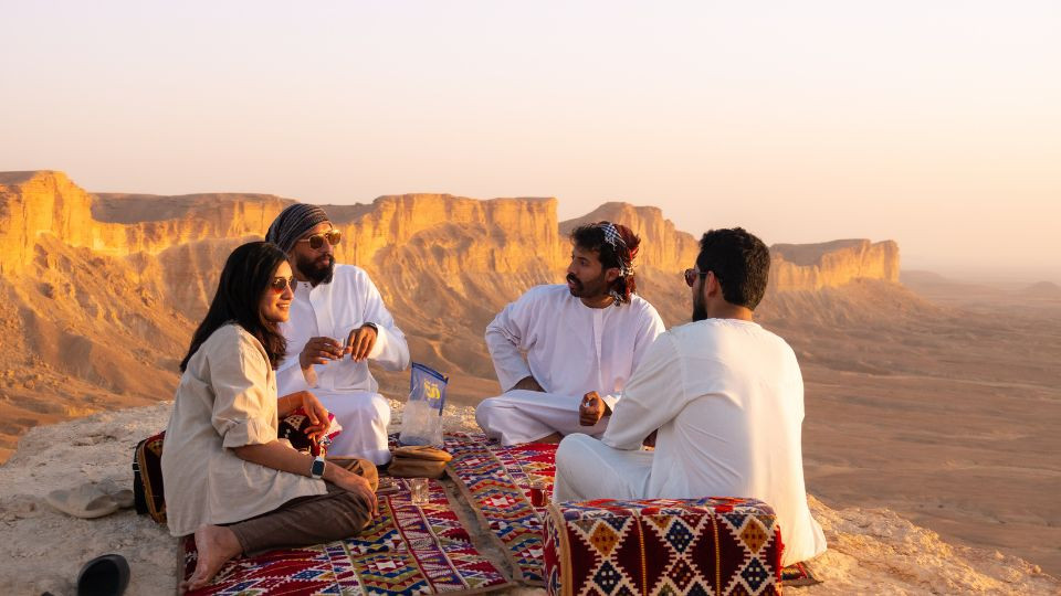 Edge of the World & Keshta via Manjour Trail 2026 Saudi Arabia