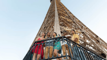 Eiffel Tower: Reserved Access to the Summit + Audio Guide