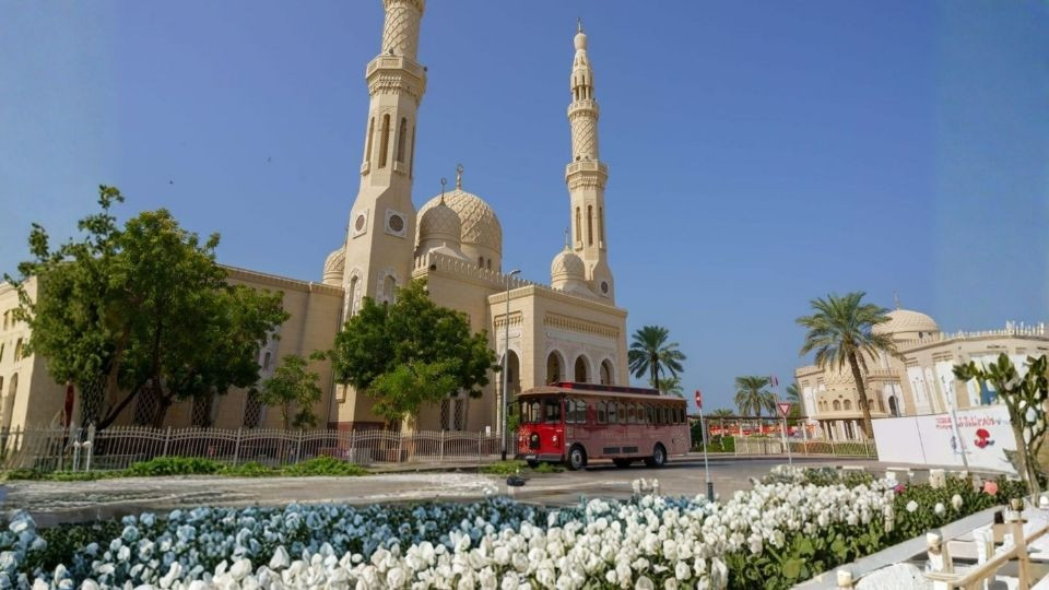 Emirati Hospitality Experience (Brunch)