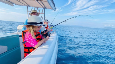 Fishing at Al Wakra - Qool Qatar