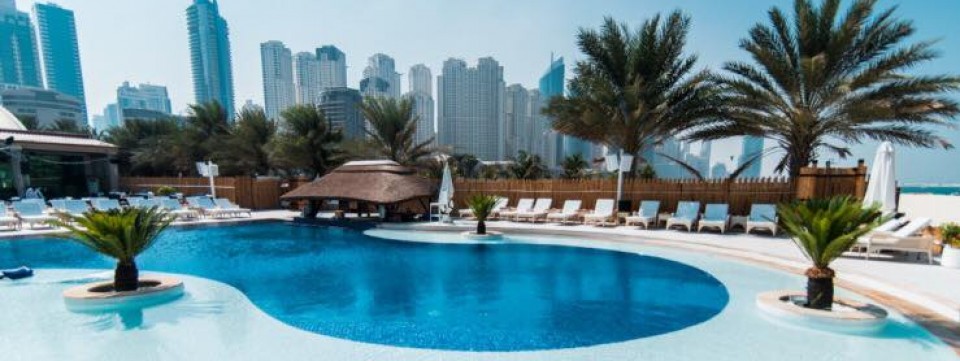 FREE pool access at Andreea's Dubai Marina with Guise Group