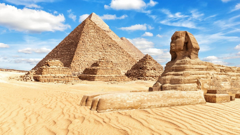 From Cairo: Pyramids of Giza, Sphinx, Saqqara & Memphis Tour From Cairo: Pyramids of Giza, Sphinx, Saqqara & Memphis Tour