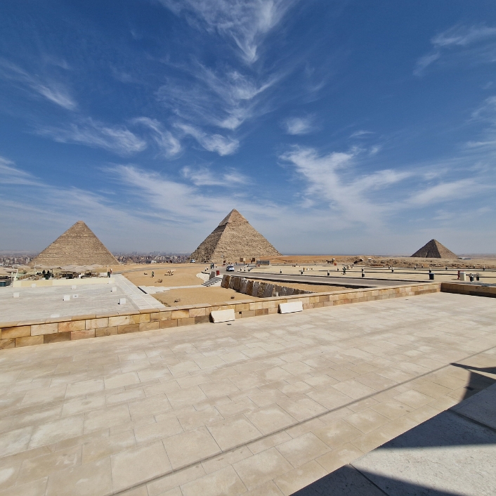 الجولات والمعالم السياحية الجولات والمعالم السياحية