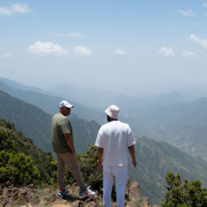 Sightseeing and Tours Sightseeing and Tours